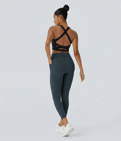 Dark high-waisted leggings, product and annotated fit-detail views.